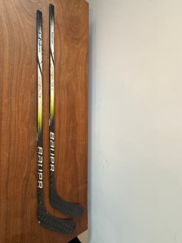 Pair of Youth Bauer Vapor Hyperlite 2 Left Hand Hockey Stick P92 Less Than 30 Flex (Used)