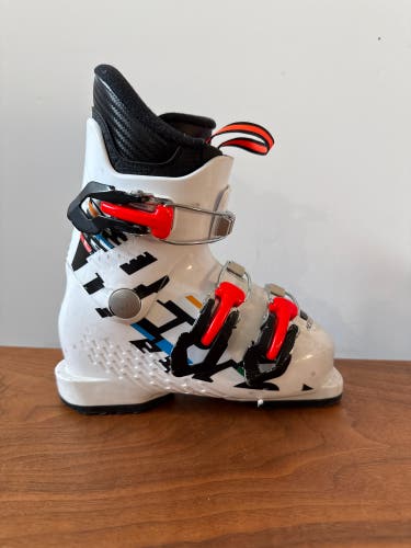 Mondo 18 & 18.5 Kid's Rossignol Hero J3 All Mountain Ski Boots (Used)