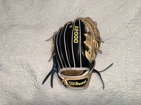 RH Wilson A2000 1786 Baseball Glove 11.5" (Used)