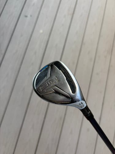 TaylorMade SIM 2 Right Handed Hybrid Regular Flex 4H Graphite Shaft (Used)