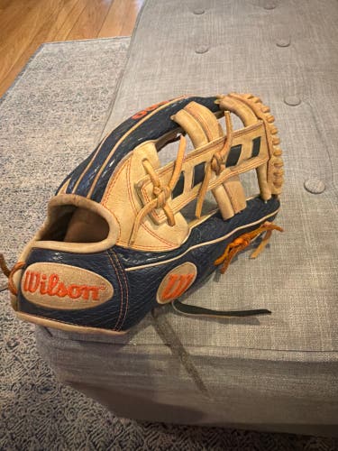Wilson Baseball Glove
