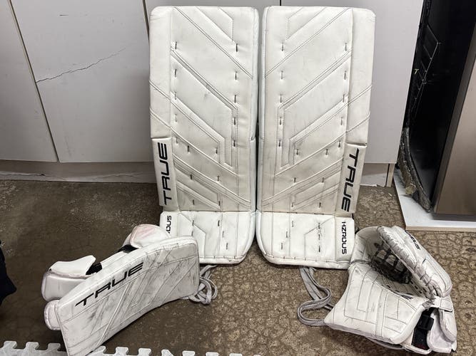 31" Senior True HZRDUS Px4 Regular Goalie Full Set Pro Stock (Used)