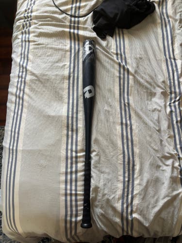 DeMarini Voodoo One (-3) 30 oz 33" (Used)