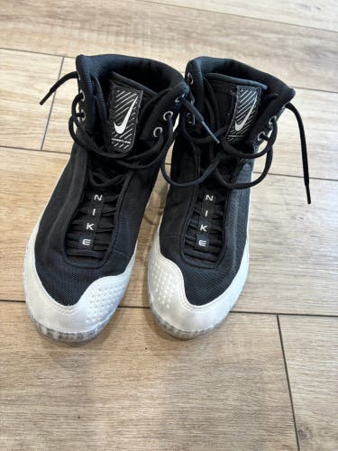Nike (Used)