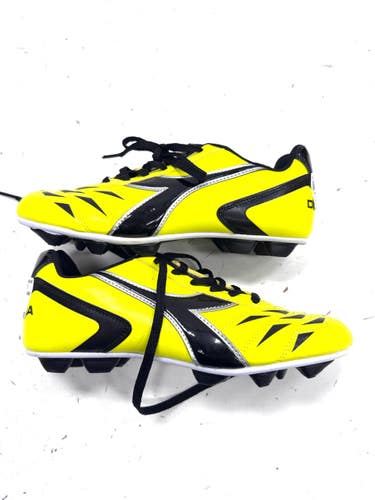 Used Diadora Soccer Cleats Yellow Senior 6 11860-S000313593