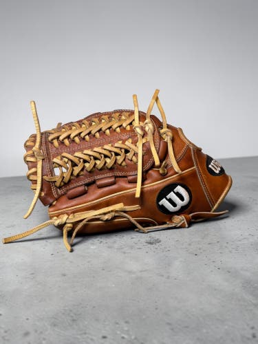 Wilson A2000 LH Infield Baseball Glove 11.75" (Used)