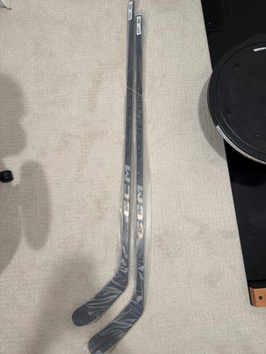 Senior CCM JetSpeed FT7 Pro Right Handed Hockey Stick P28M 75 Flex Pro Stock (New)