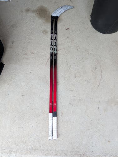 Intermediate CCM JetSpeed FT8 Pro Left Hand Hockey Stick P29 55 Flex