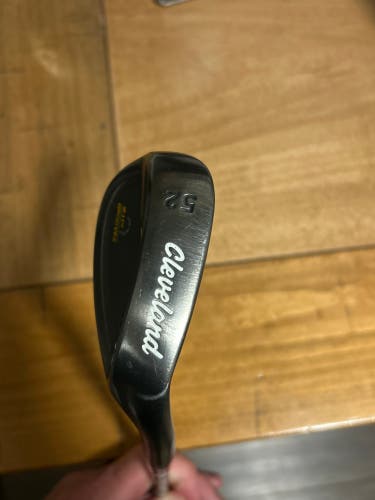 Men's Cleveland CG14 Right Handed Wedge Wedge Flex 52 Degree Steel Shaft (Used)