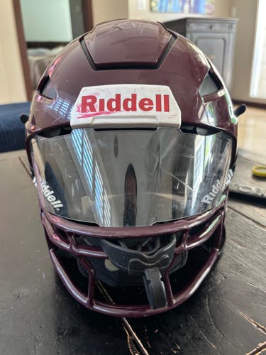 Adult Medium Riddell Axiom Helmet (Used)
