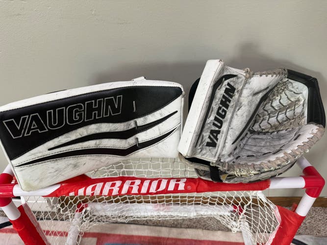 Vaughn Regular (Used)