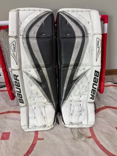 30" Bauer Reflex Goalie Leg Pads (Used)