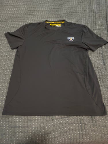 Howies Hockey Short Sleeve Shirt Adult Large