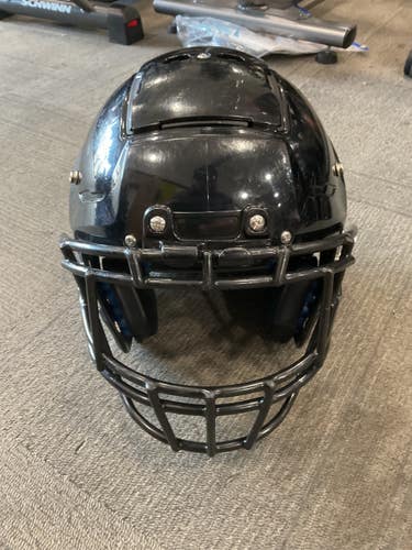 Used Schutt YOUTH F7 LX1 FB Helmet Black MD 11614-S000241986
