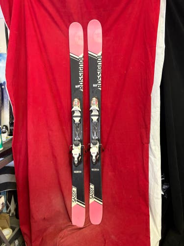 Skis: Rossignol Sassy 7 160 cm All Mountain Skis With Bindings (Used)