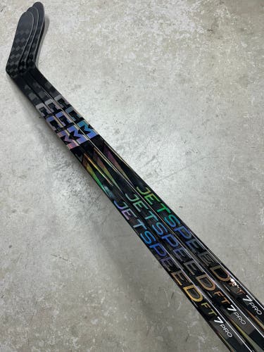 3 PACK 90 Flex Custom P28 Senior CCM Jetspeed FT7 Pro Right Hand Hockey Stick Pro Stock (New)
