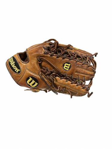Used Wilson A2000 BB/SB Glove RH Throw Brown 12 3/4" 11834-S000055478