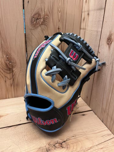 Wilson A1000 1786 RH Baseball Glove 11.5" 2025 Model (Used)