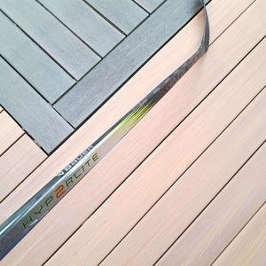 Senior Bauer Vapor Hyperlite 2 Right Handed Hockey Stick P92 87 Flex (Used)