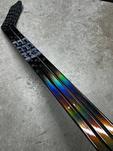 3 PACK 90 Flex P28 Senior CCM Jetspeed FT8 Pro Right Hand Hockey Stick Pro Stock (New)