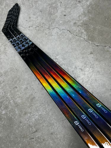 4 PACK 90 Flex P28 Senior CCM Jetspeed FT8 Pro Right Hand Hockey Stick Pro Stock (New)