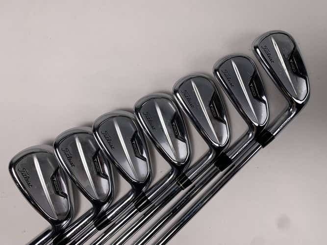Titleist T200 2021 Iron Set 5-PW+GW True Temper AMT Red R300 Regular RH -1/2''