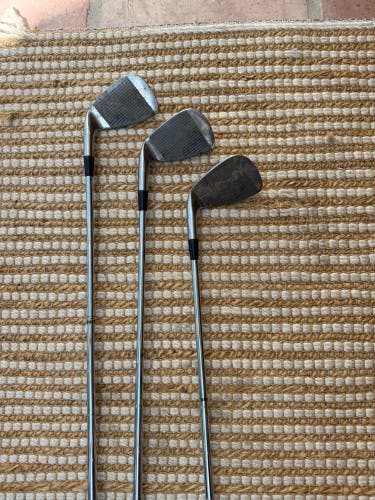 Right Handed Iron Set (Used)