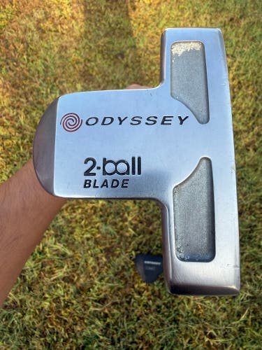 LEFTY LEFT HANDED LH Odyssey White Hot 2-Ball Blade Putter 35”