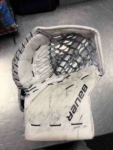Bauer Supreme Shadow Full Right (Used)