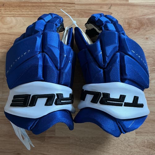 New Blue and White Toronto Maple Leafs 15” Catalyst 9X Gloves Pro Stock