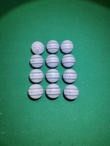 TaylorMade TP5 Striped Balls 12 Pack (1 Dozen) (5A)