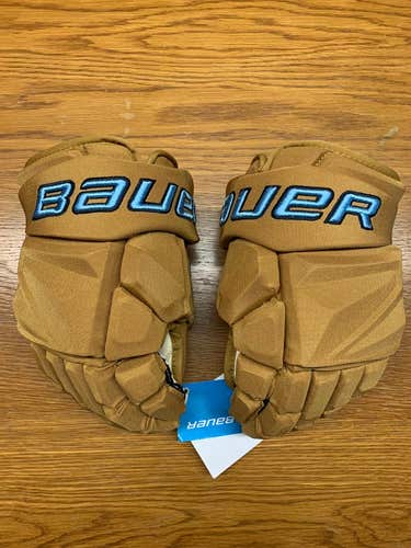 Bauer Vapor Hyperlite Pro Stock Hockey Gloves 14” RCAF '48 Jets