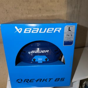Large Bauer Re-Akt 85 Helmet (New)