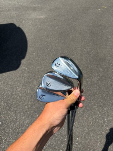 Takomo Skyforger Right Handed Wedge set (52,56,60) (Used)