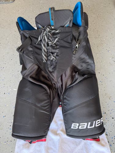 Bauer Large HP Pro Hockey Pants (New)