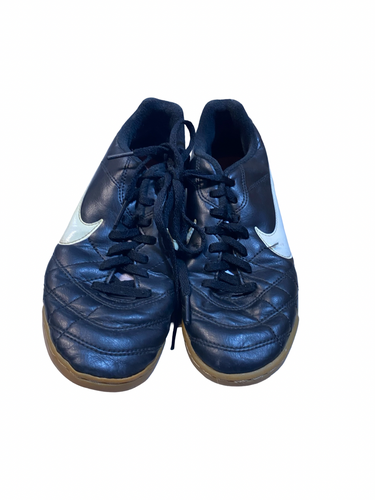 Used Nike Soccer Indoor Shoes Black Junior 03 11706-S000385041
