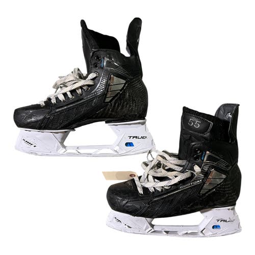 Senior True Pro Custom Hockey Skates Regular Width Pro Stock 10 (Used) 4285