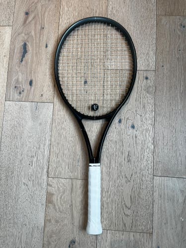 Adult Wilson Federer Tennis Racquet (Used)