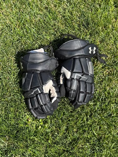 Under Armour Goalie Command Pro Lacrosse Gloves (Used)