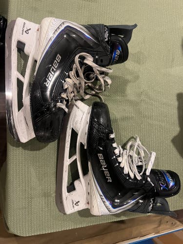 2025 Bauer Vapor Flylite Hockey Skates 8.5 (Used)