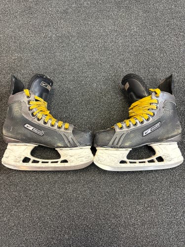 Bauer Supreme One55 Hockey Skates Size 3 (Used)