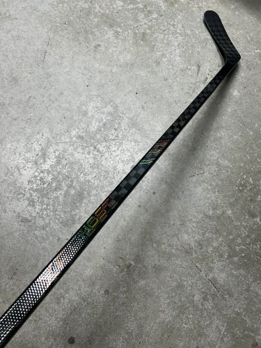 90 Flex Custom P86 Senior CCM XF Ghost Pro Left Hand Hockey Stick (New) Horvat Pro Stock
