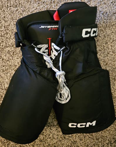 Senior Medium CCM JetSpeed FTW Hockey Pants (Used)