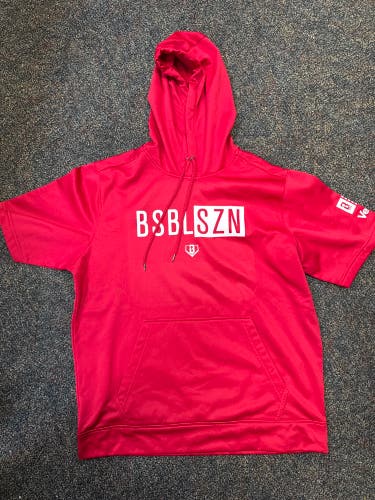 Red Men's Large Sweatshirt (Used)