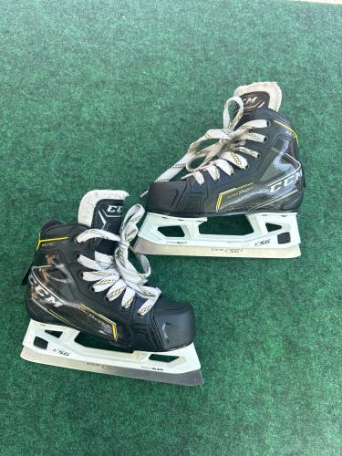 Youth CCM Super Tacks 9370 Hockey Goalie Skates (Regular) Size 13 (Used)