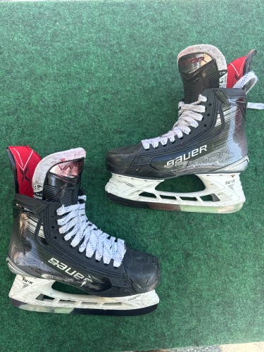 Intermediate Bauer Vapor XLTX Pro+ Hockey Skates (Fit 2) Size 6.5 (Used)