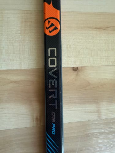 Junior Warrior Covert QR5 Pro Right Handed Hockey Stick W28 50 Flex (Used)