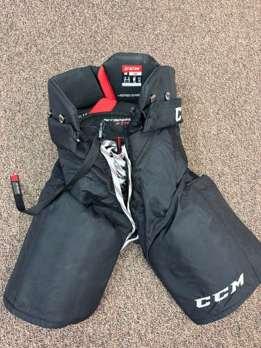 CCM Womens FTW Hockey Breezers Size Sr Large (Used)