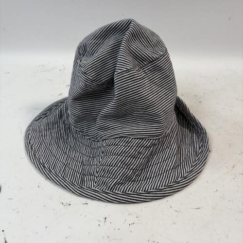 Hat Attack Bucket Hat, Blue/White