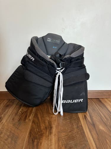 Intermediate Medium Bauer Elite Hockey Goalie Pants (Used)